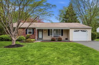226 SILVESTRI DR, Hatboro, PA 19040