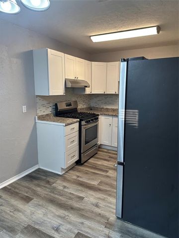 220 W Jacobs Drive, Oklahoma City, OK 73110