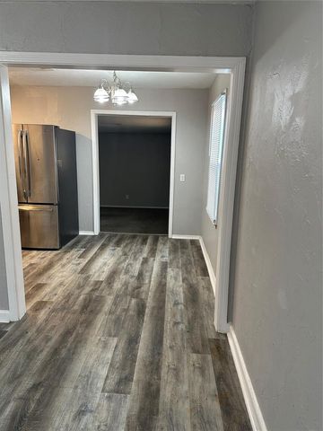 220 W Jacobs Drive, Oklahoma City, OK 73110