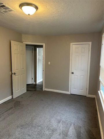 220 W Jacobs Drive, Oklahoma City, OK 73110