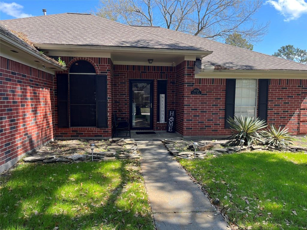 19714 Vernier Woods Lane, Spring, TX 77379