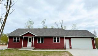 513 Oak Grove Drive, Necedah, WI 54646