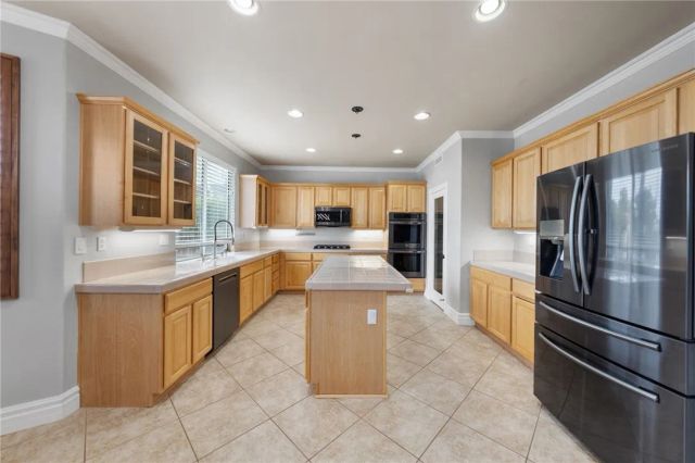 33352 Barrington, Temecula, CA 92592
