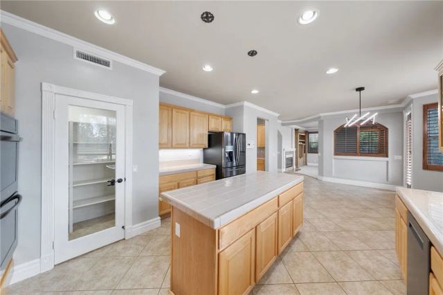 33352 Barrington, Temecula, CA 92592