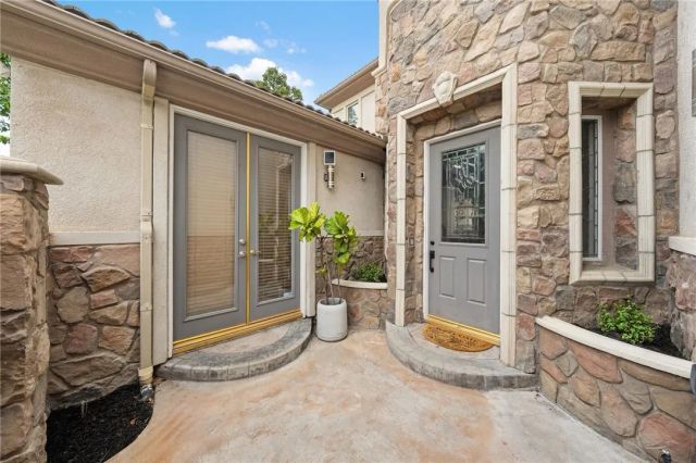 33352 Barrington, Temecula, CA 92592