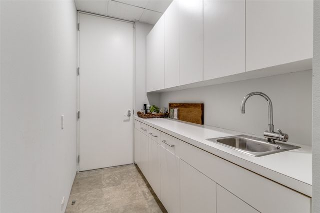 1717 Arts Plaza 1810, Dallas, TX 75201