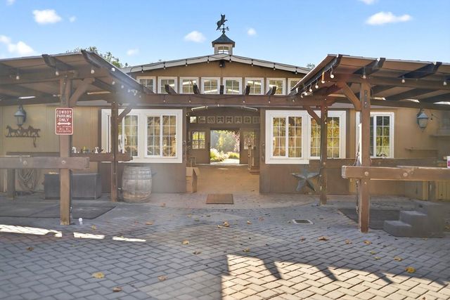 3970 Leavesley Road, Gilroy, CA 95020