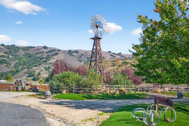 3970 Leavesley Road, Gilroy, CA 95020
