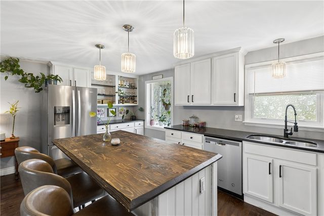 2333 Cornwall Drive, Macedon, NY 14502