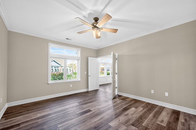 411 Stearn Drive 411, Genoa, IL 60135