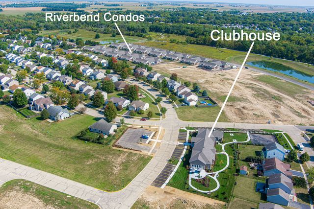 411 Stearn Drive 411, Genoa, IL 60135