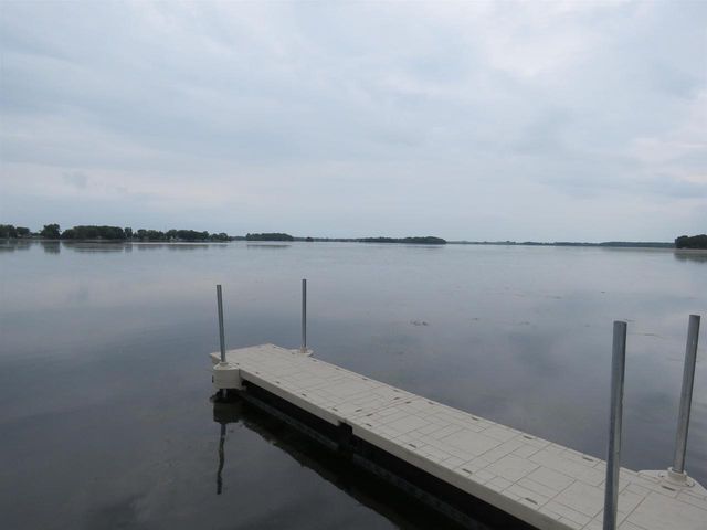 119 Linden Lane, Fox Lake, WI 53933