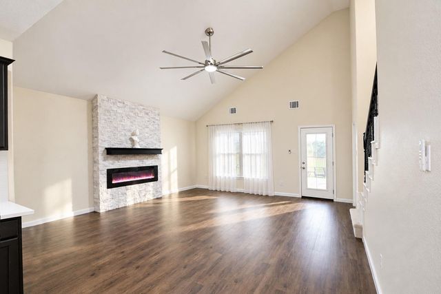 5612 Rainflower Terrace Lane, Spring, TX 77389