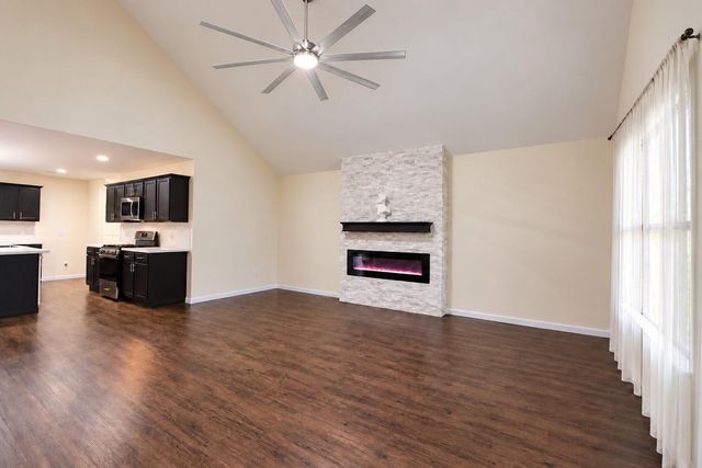 5612 Rainflower Terrace Lane, Spring, TX 77389