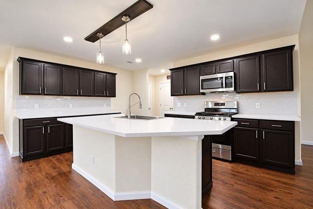 5612 Rainflower Terrace Lane, Spring, TX 77389