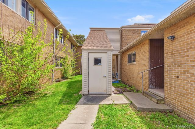 19621 Wood Street, Melvindale, MI 48122