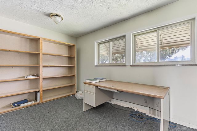 19621 Wood Street, Melvindale, MI 48122