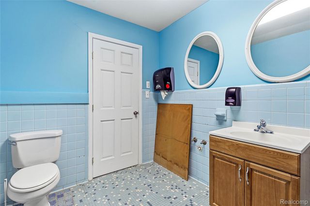 19621 Wood Street, Melvindale, MI 48122