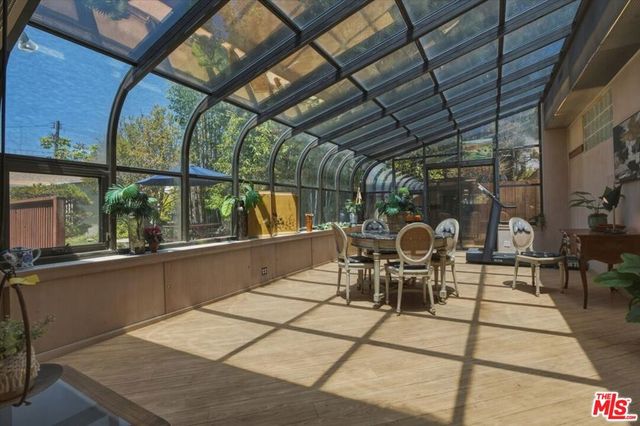 11359 Biona Drive, Los Angeles, CA 90066