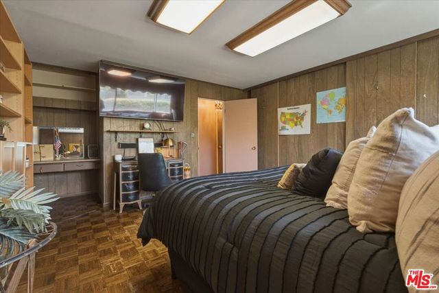 11359 Biona Drive, Los Angeles, CA 90066
