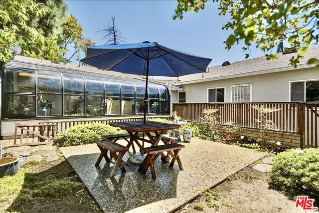 11359 Biona Drive, Los Angeles, CA 90066