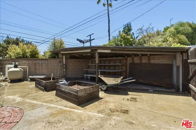 11359 Biona Drive, Los Angeles, CA 90066