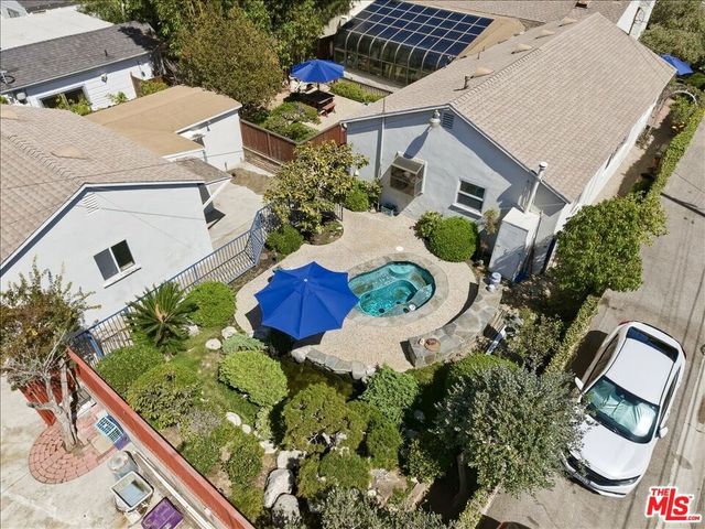 11359 Biona Drive, Los Angeles, CA 90066