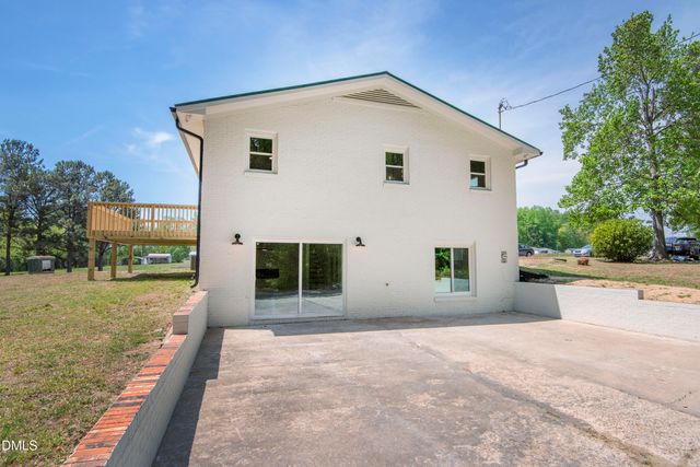 501 Gay Town Road, Zebulon, NC 27597