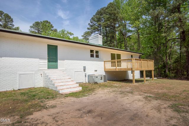 501 Gay Town Road, Zebulon, NC 27597