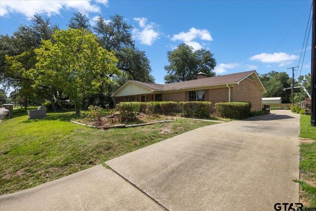 404 Marion Drive, Longview, TX 75602