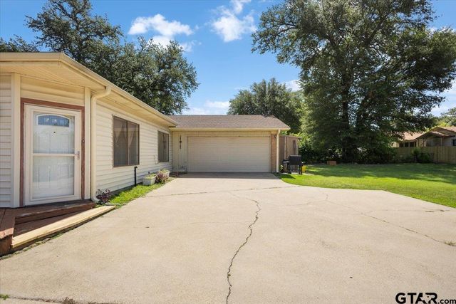 404 Marion Drive, Longview, TX 75602