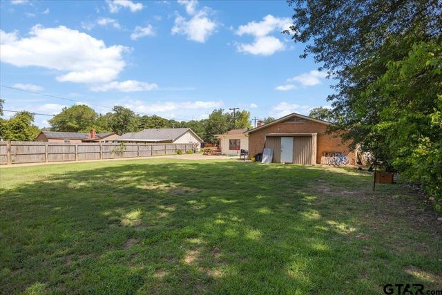 404 Marion Drive, Longview, TX 75602