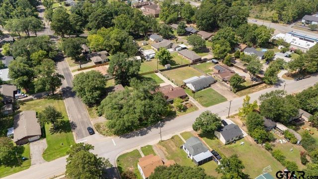 404 Marion Drive, Longview, TX 75602