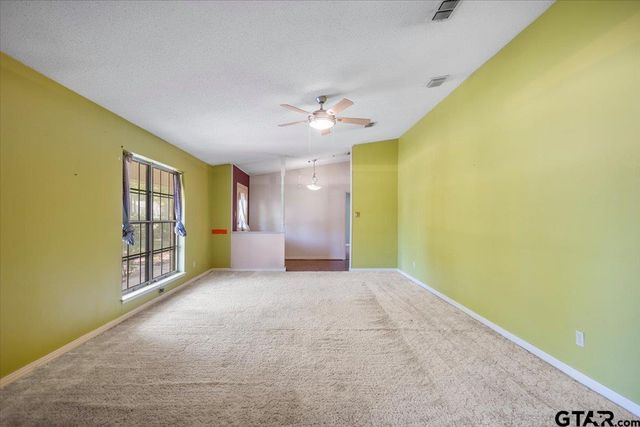 404 Marion Drive, Longview, TX 75602