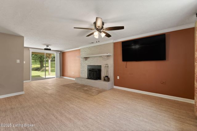 757 bates Road Rd, Elizabethtown, KY 42701