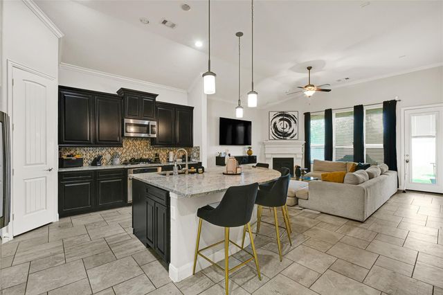 4723 Abercorn Street, Rosharon, TX 77583