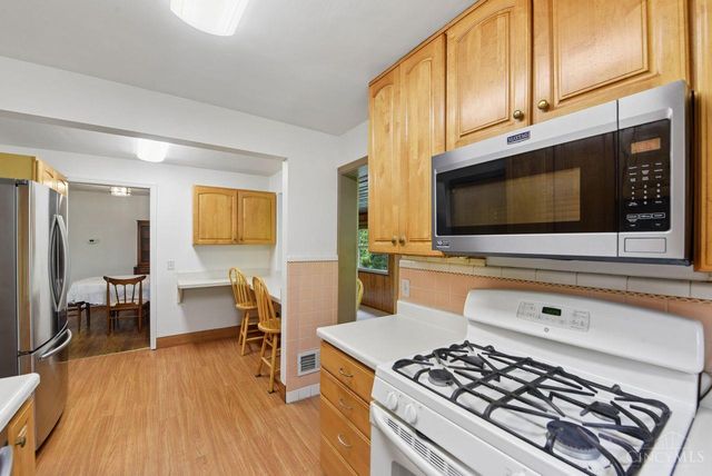 2939 Lawndale Avenue, Cincinnati, OH 45212
