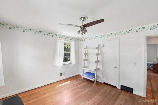 2939 Lawndale Avenue, Cincinnati, OH 45212