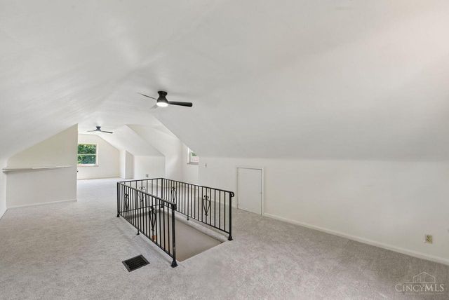 2939 Lawndale Avenue, Cincinnati, OH 45212