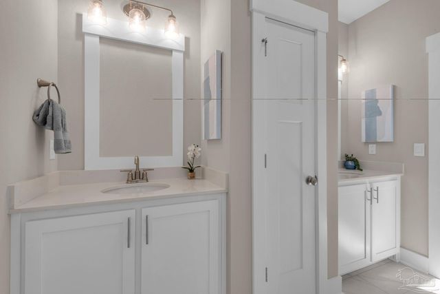 5912 Greenfield St, Pace, FL 32571