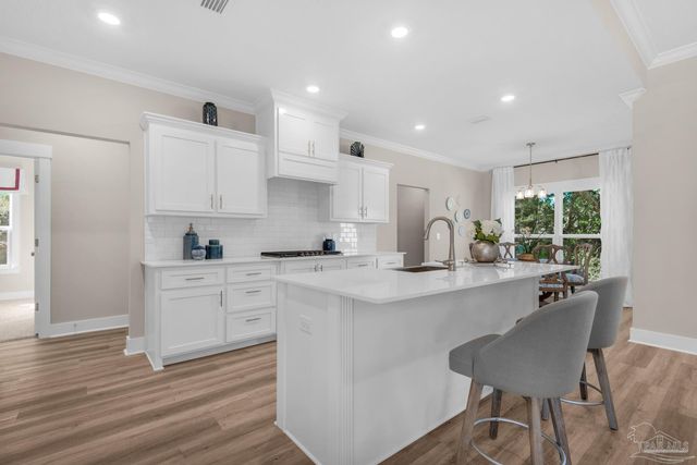 5912 Greenfield St, Pace, FL 32571