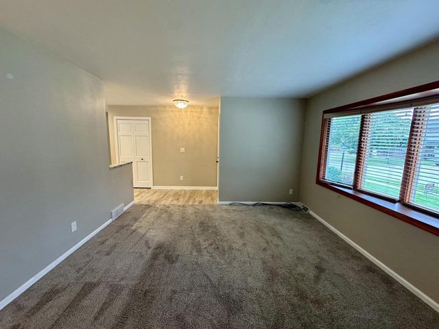 1473 32nd AVENUE, Kenosha, WI 53144