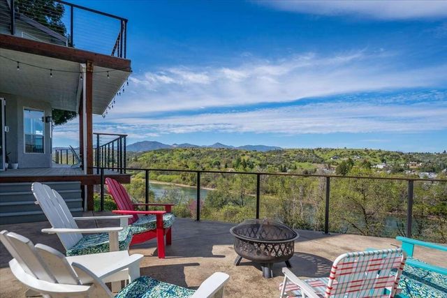 416 Arbor Place, Redding, CA 96001