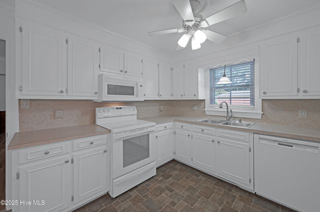 311 Prince Road, Greenville, NC 27858
