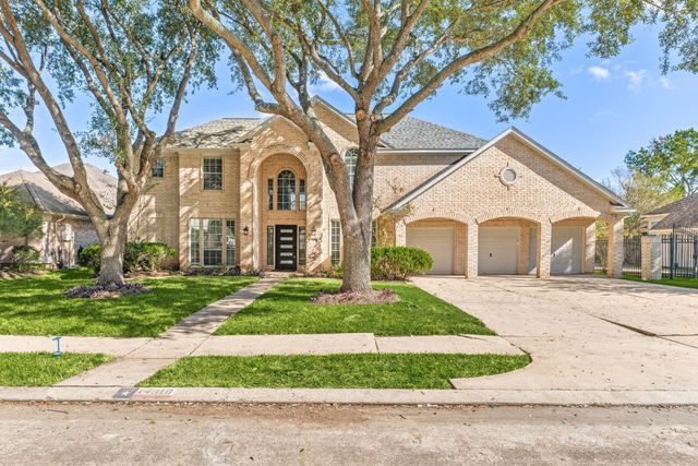 14910 Lake Woodbridge Court, Sugar Land, TX 77498