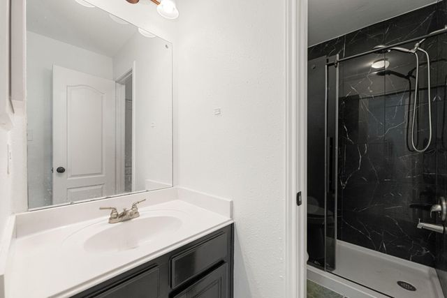 14910 Lake Woodbridge Court, Sugar Land, TX 77498