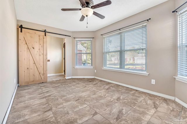 8147 Country Bay Blvd, Navarre, FL 32566