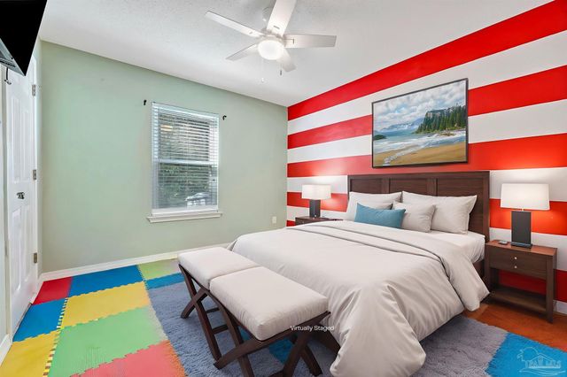 8147 Country Bay Blvd, Navarre, FL 32566