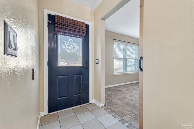 8147 Country Bay Blvd, Navarre, FL 32566