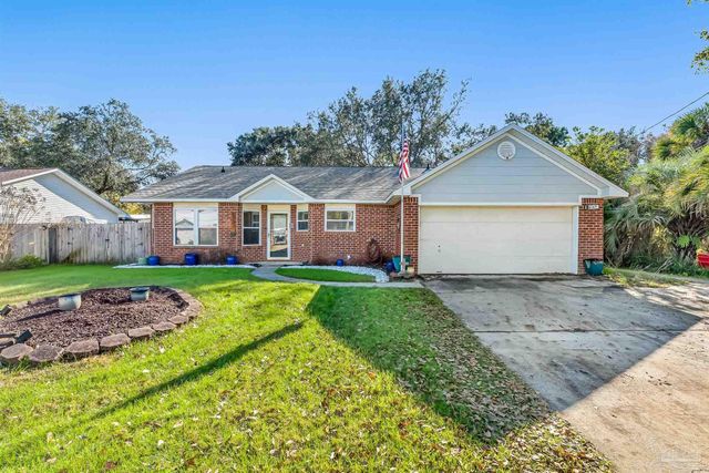 8147 Country Bay Blvd, Navarre, FL 32566